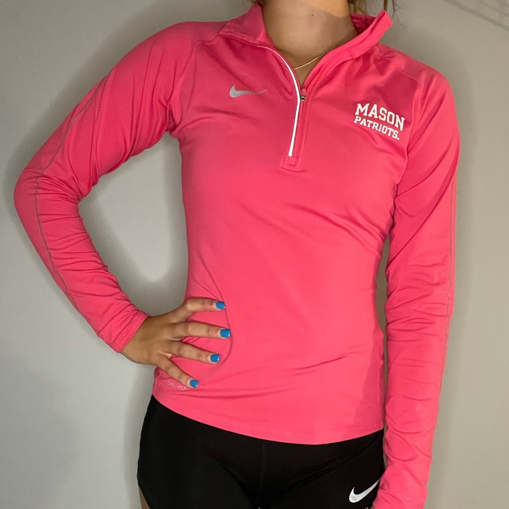 ✨PINK NIKE DRI-FIT ZIP UP💘